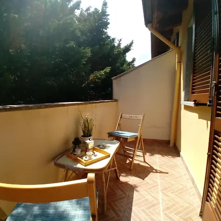 Lejlighed Grazioso Attico Vicino E Al Centro